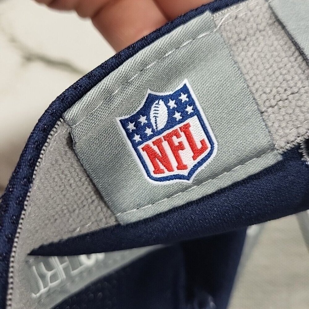 New Era NFL Seattle Seahawks Fitted Hat Size Med-Large - Picture 8 of 10